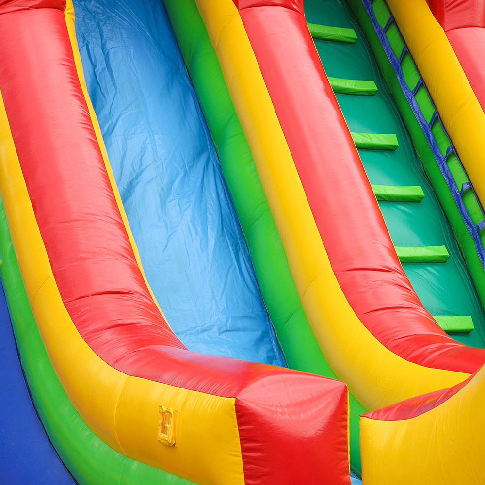 Oppustelig rutsjebane